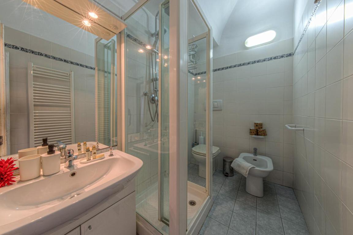 Casa Iris Confort E Mare A Due Passi 卡莫利 外观 照片
