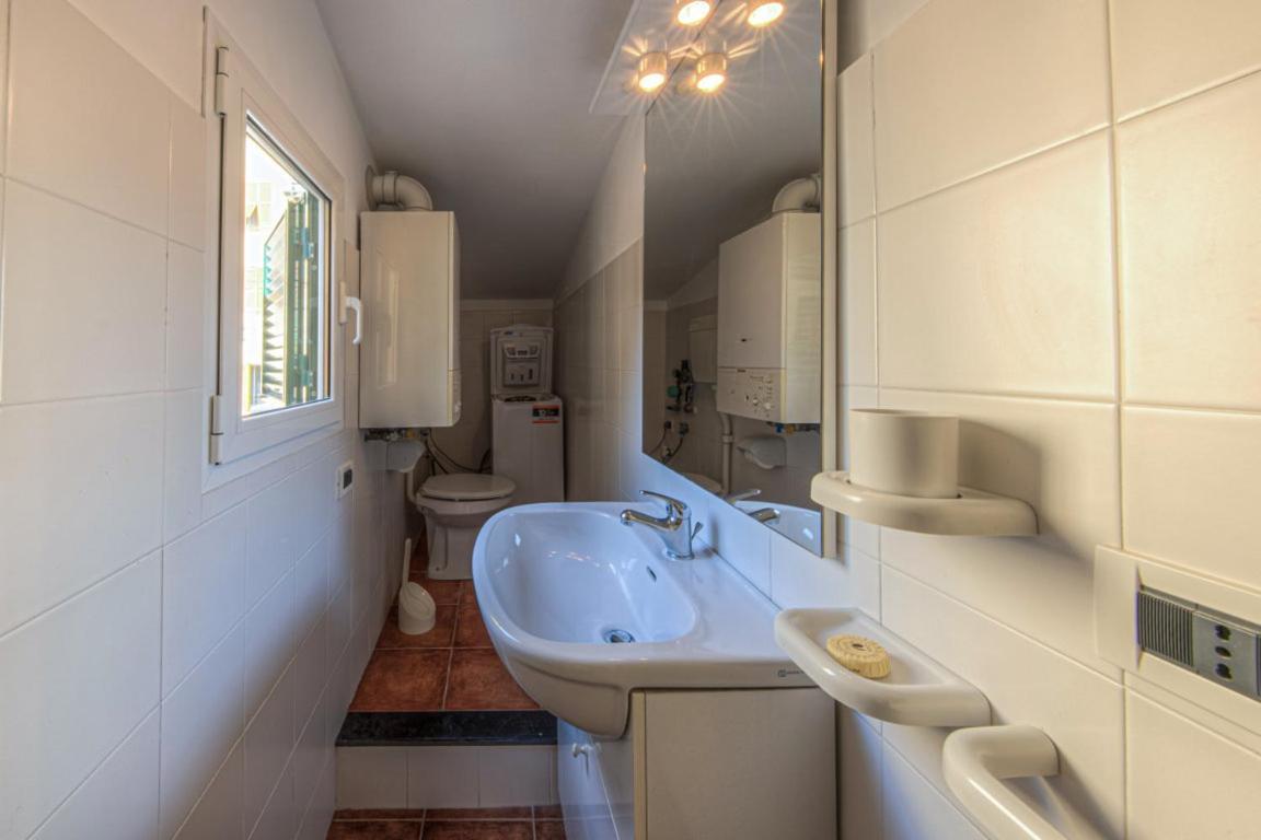 Casa Iris Confort E Mare A Due Passi 卡莫利 外观 照片